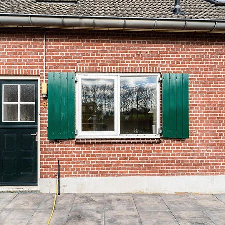 Spacious Farmhouse In Silvolde With Garden 外观 照片